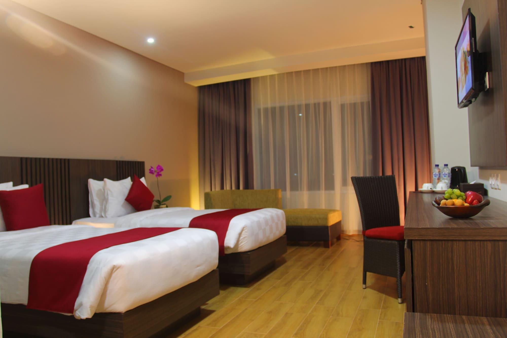 Merapi Merbabu Hotels Бекаси Екстериор снимка